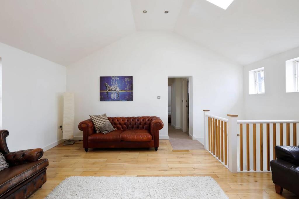 Beautiful 2 Bedroom Mews House With Parking By The Beach Brighton Eksteriør billede